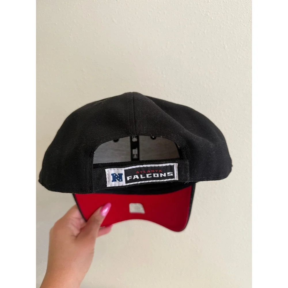 New Era Atlanta Falcons NFL 9FORTY Adjustable Hat Black Red Cap One Size